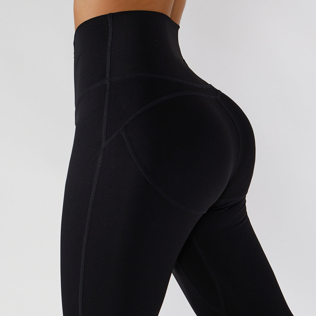 Pilates-Yogahose hoch taillert