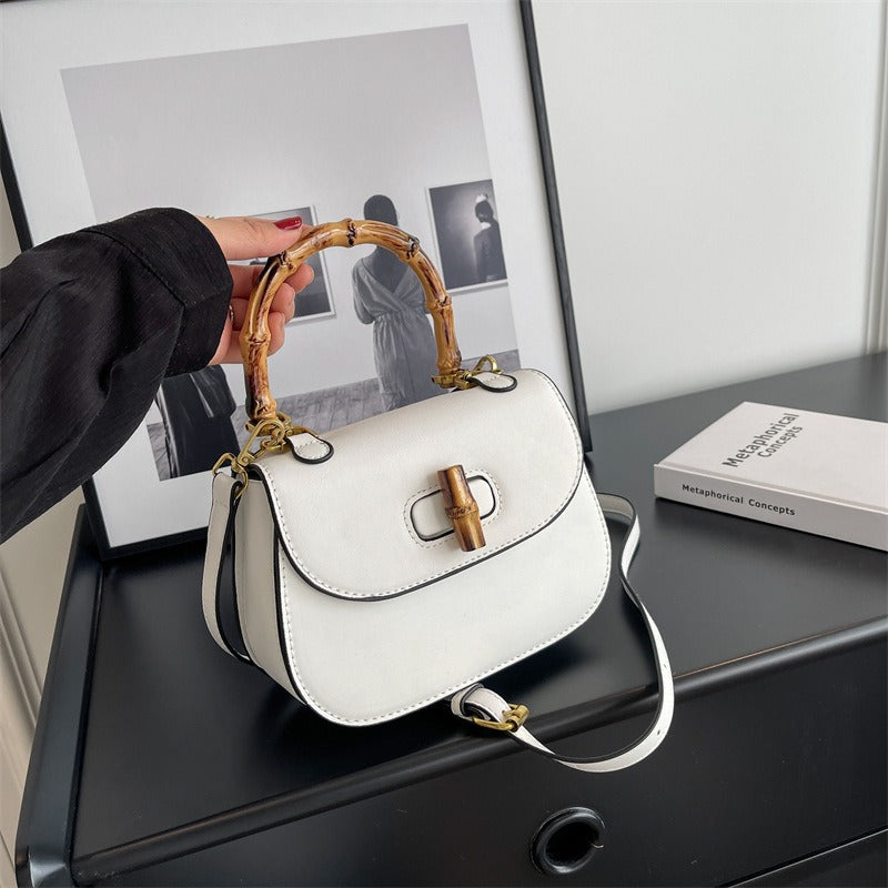 Bambus-Handtasche im Retro-Stil
