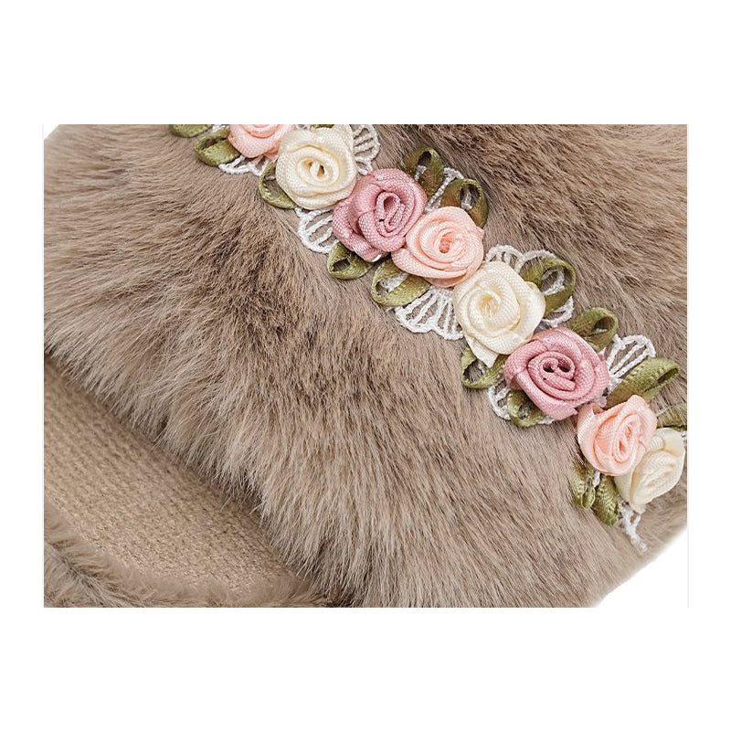 Offene Hausschuhe Blumendesign